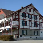 ホテル Restaurant Bahnhof