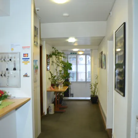 Hotel Restaurant Bahnhof 3*