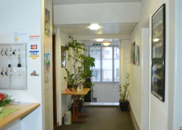 Hotel Restaurant Bahnhof 3*