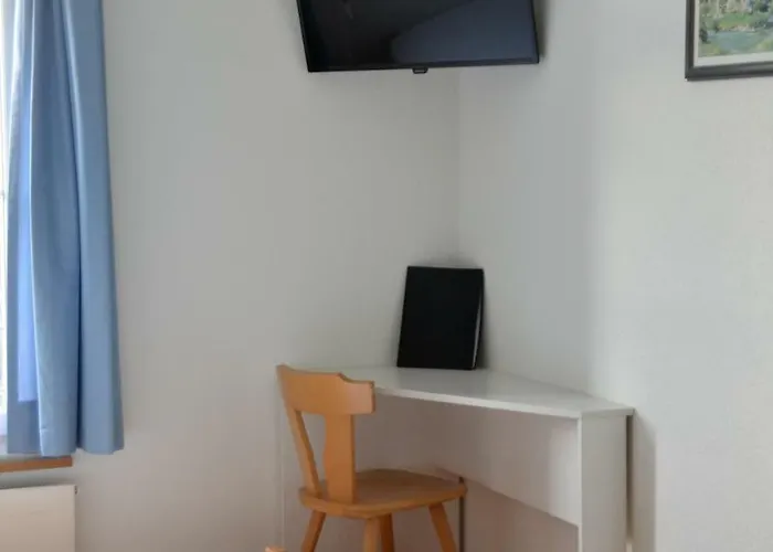 Hotel Restaurant Bahnhof 3*